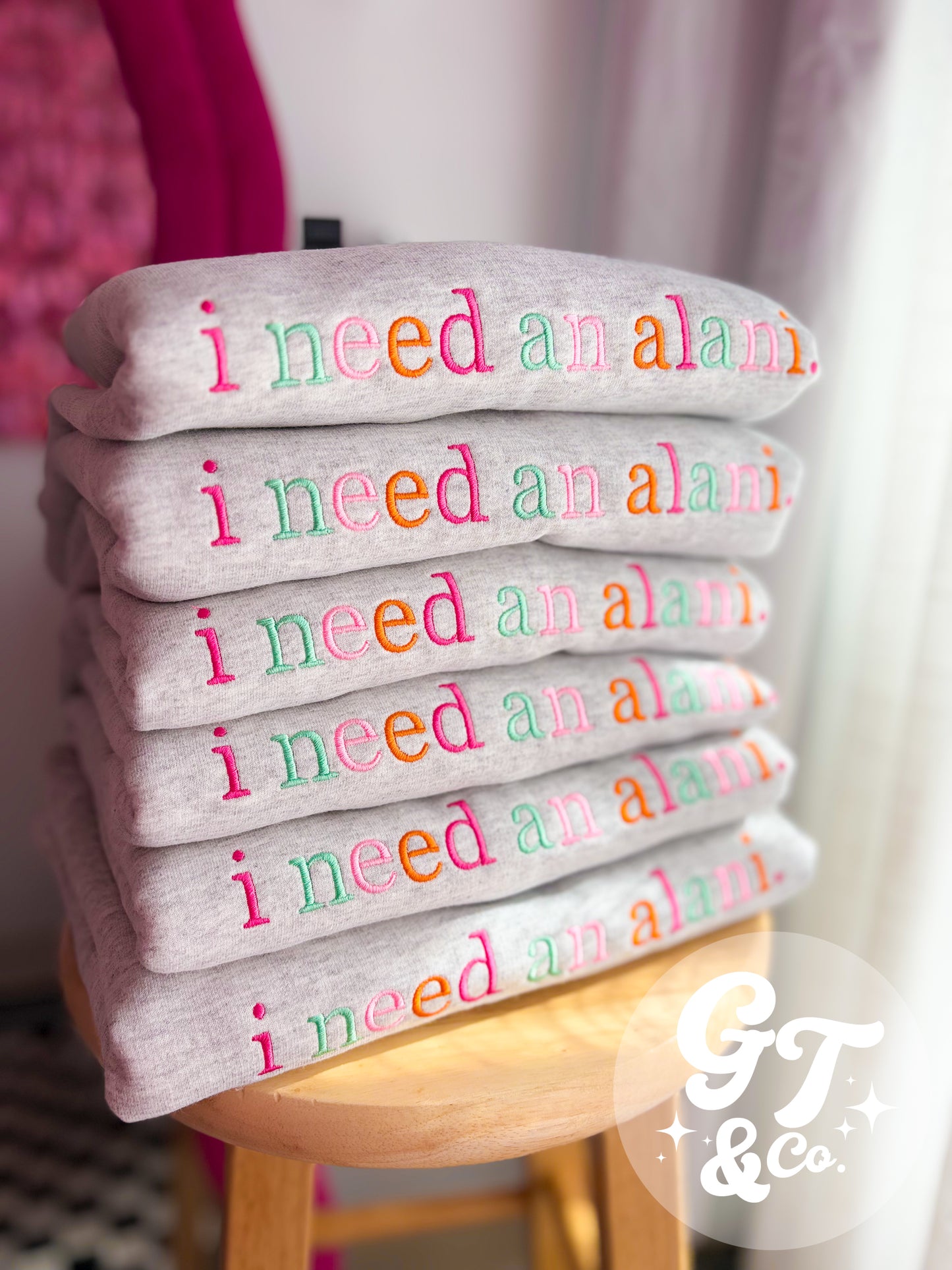 i need an alani Crewneck *READY TO SHIP*