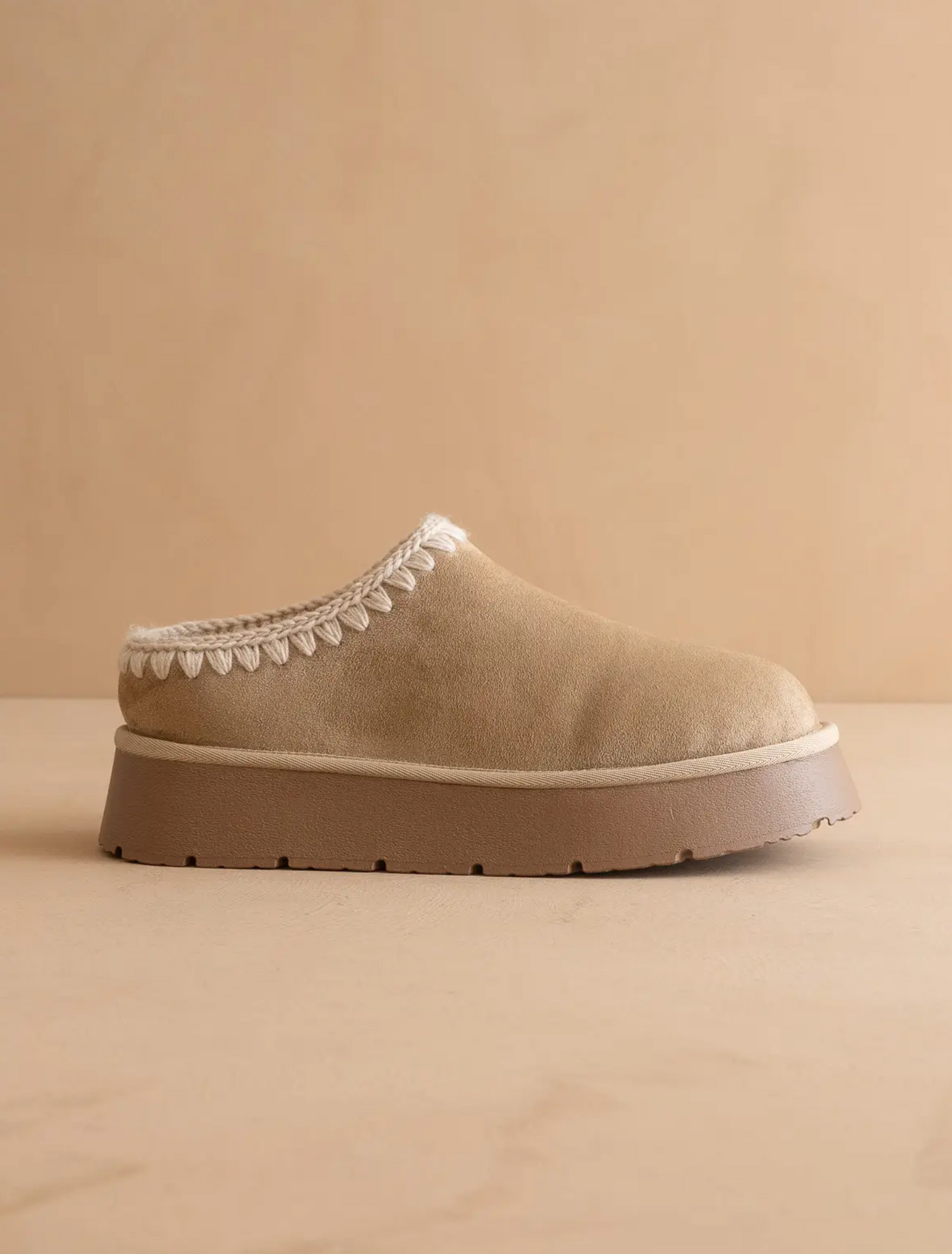 Almond Platform Cozy Slippers *READY TO SHIP 1-3 BIZ DAYS*